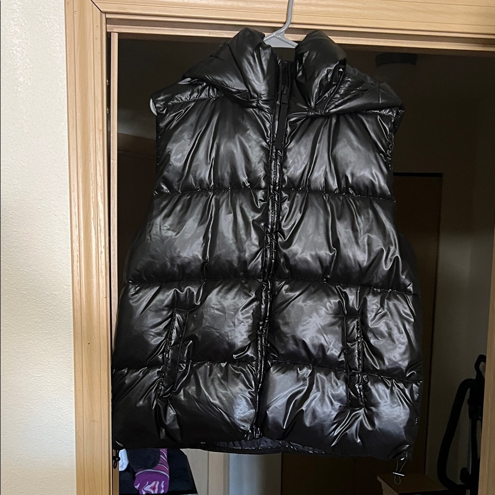 GAP Recycled Black Puffer Jacket